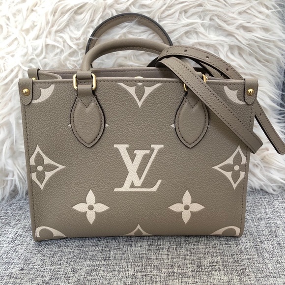 Louis Vuitton onthego pm turtle dove BRAND NEW - Picture 2 of 16